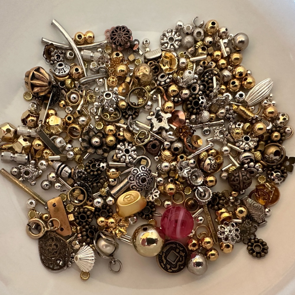 Metal Findings Lot - Picture 2 of 5